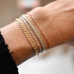Guest jewelry moment